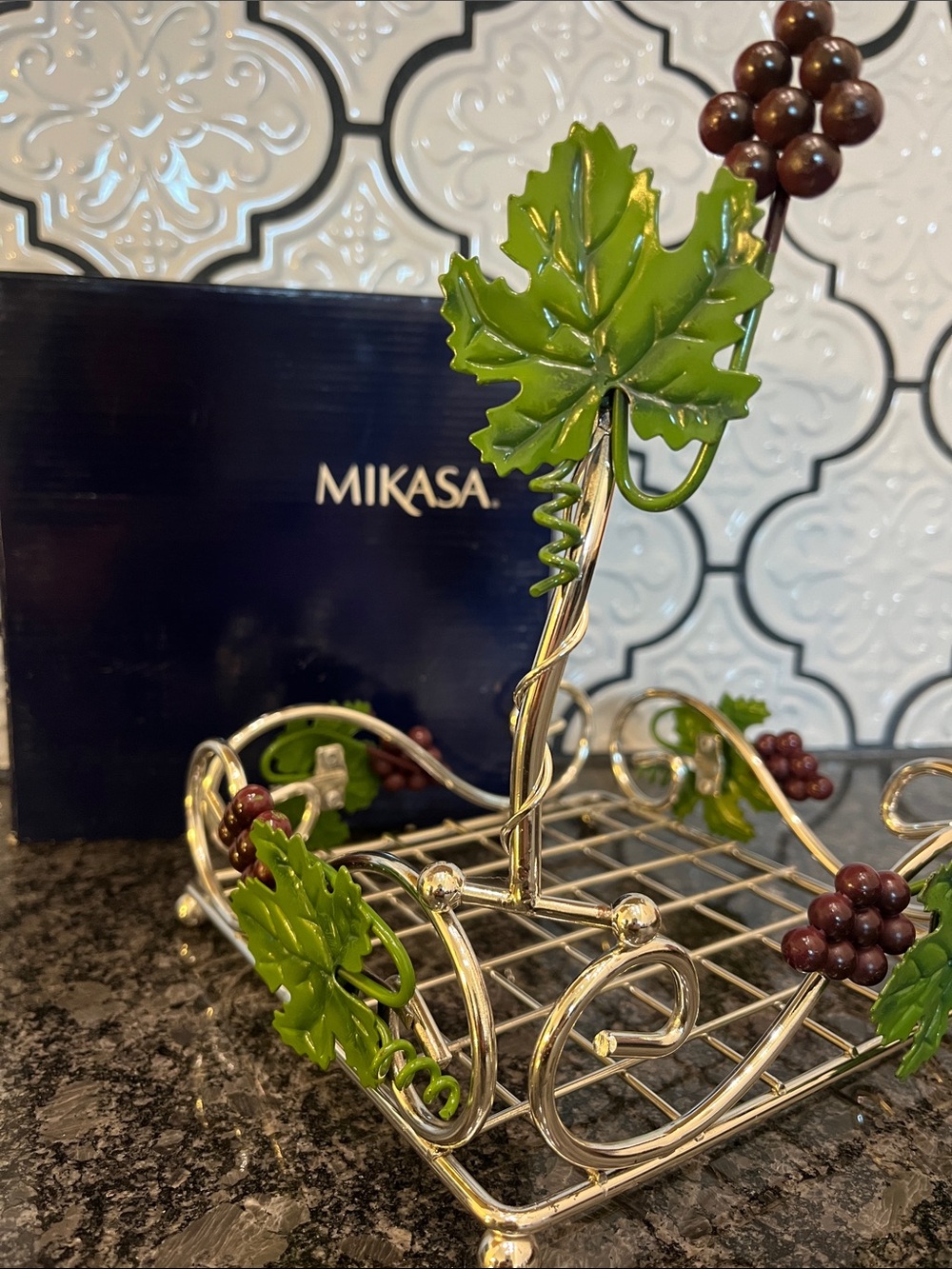 Mikasa Gold-Tone Napkin Holder with Green Enamel Leaves and Burgundy Grapes